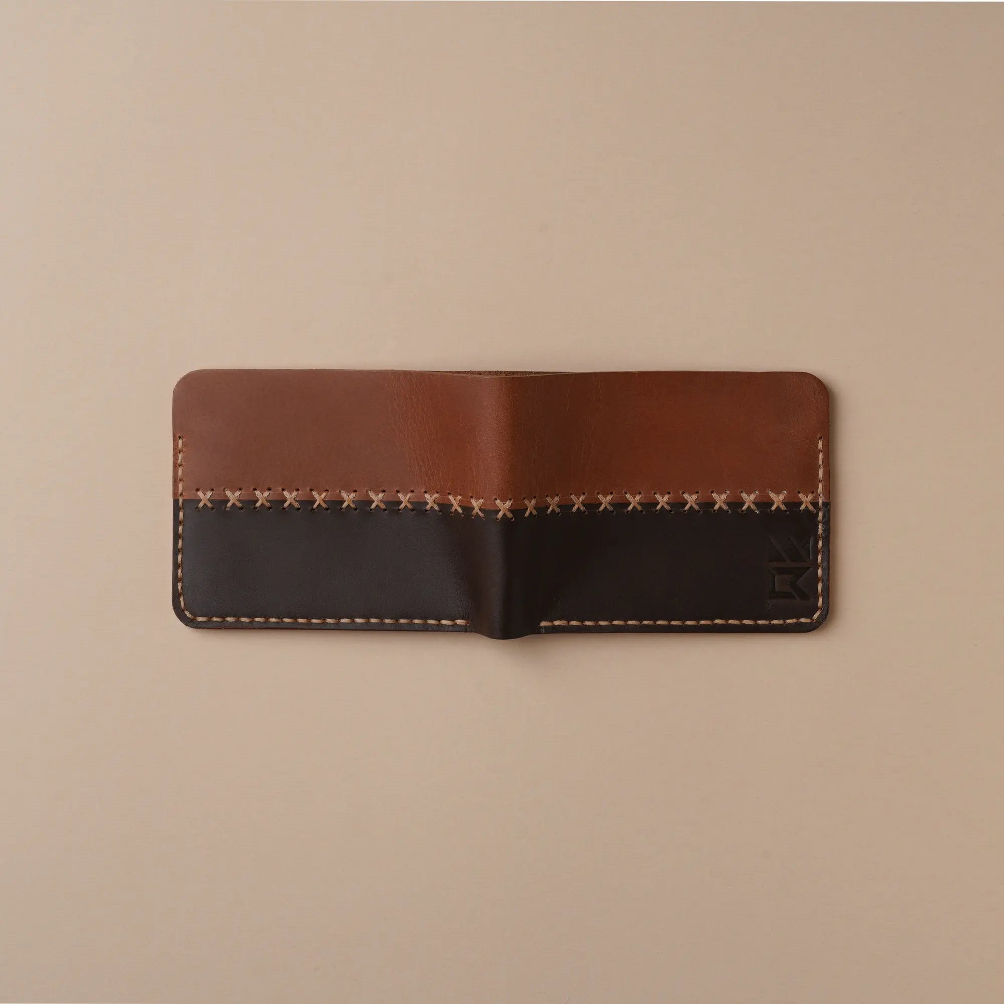LL - Nora BiFold